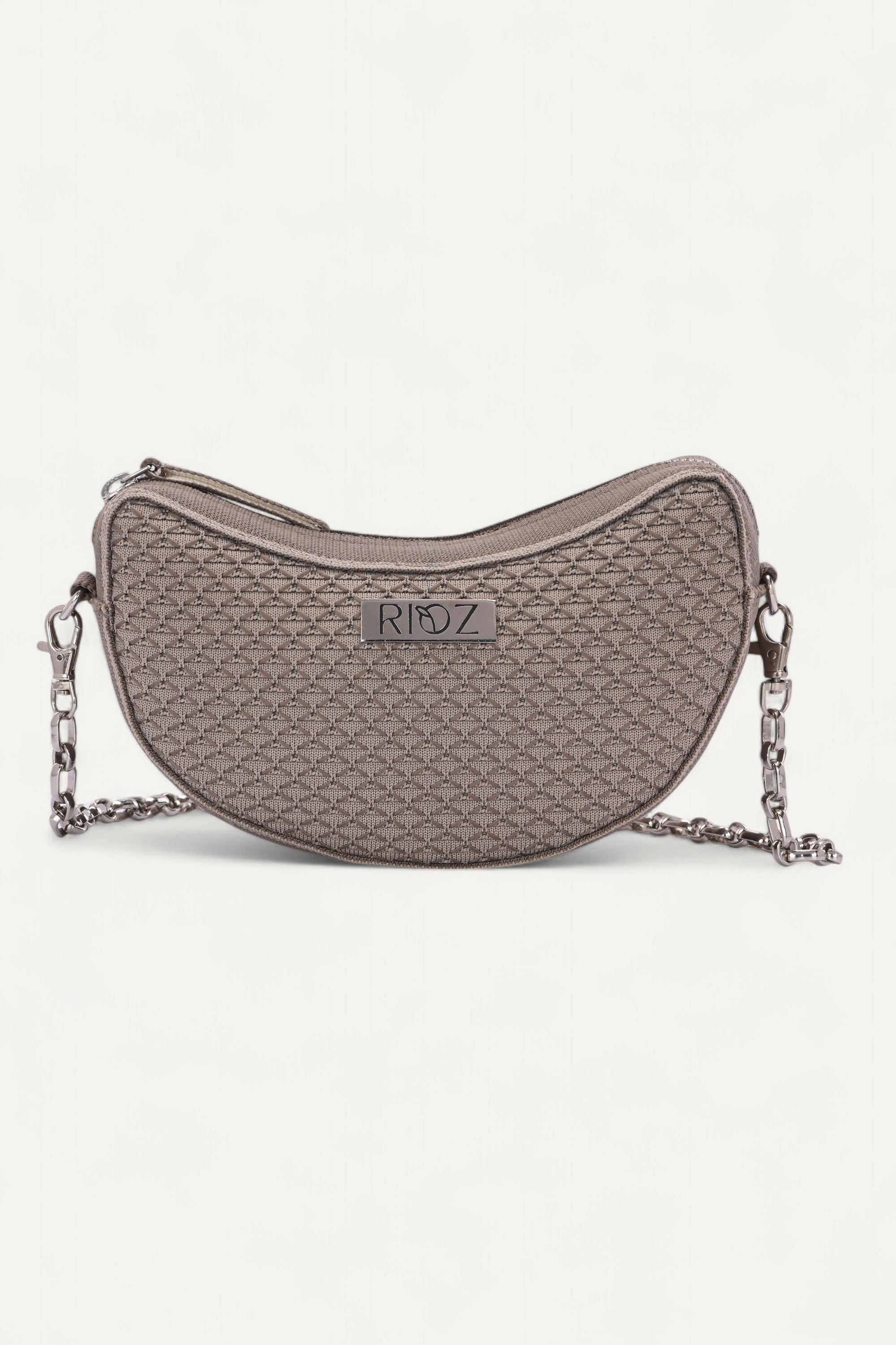 rioz-Eco-friendly crossbody bag for women—compact, stylish, and made from sustainable materials, ideal for everyday hands-free convenience