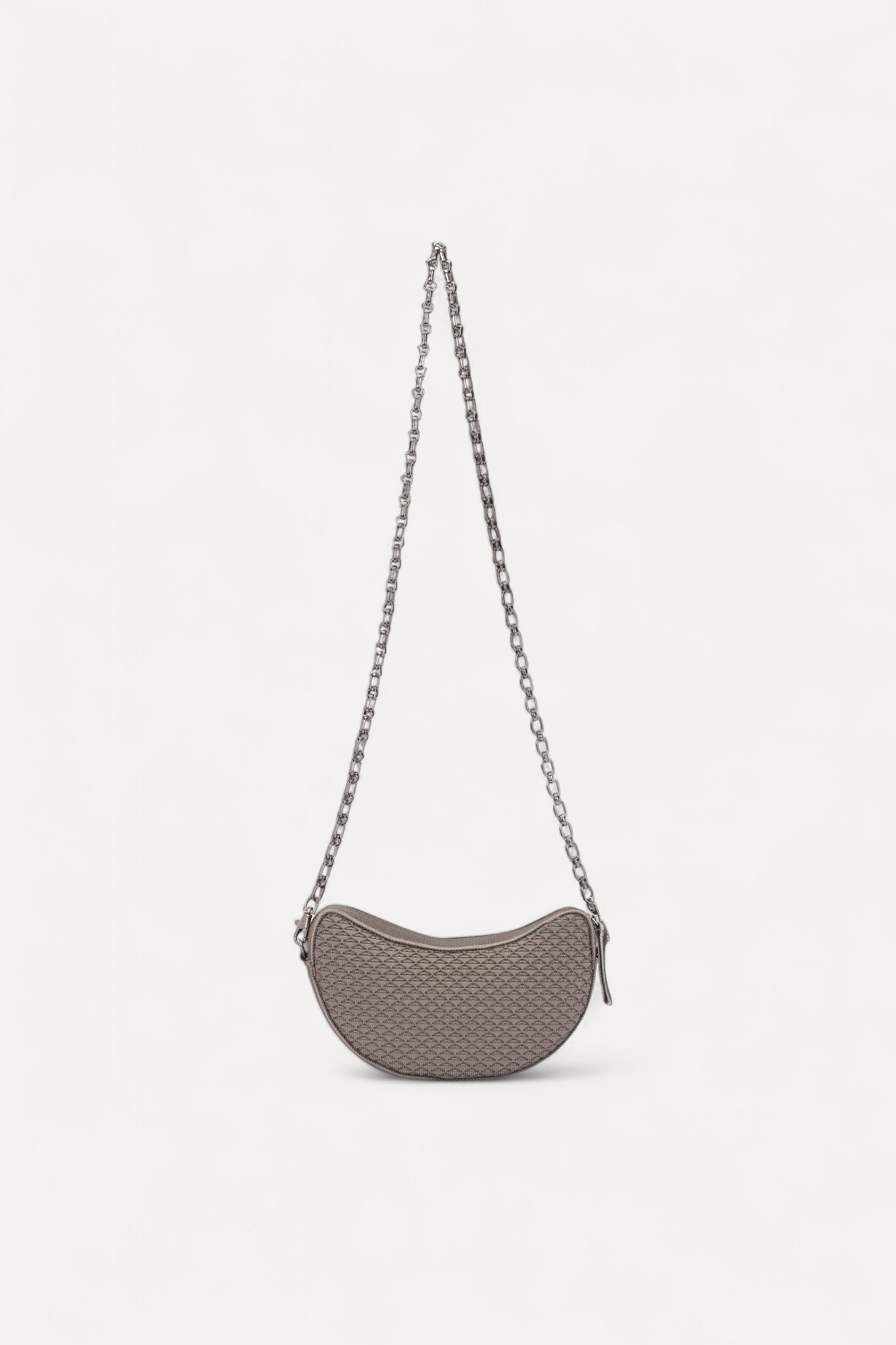 rioz-Eco-friendly crossbody bag for women—compact, stylish, and made from sustainable materials, ideal for everyday hands-free convenience