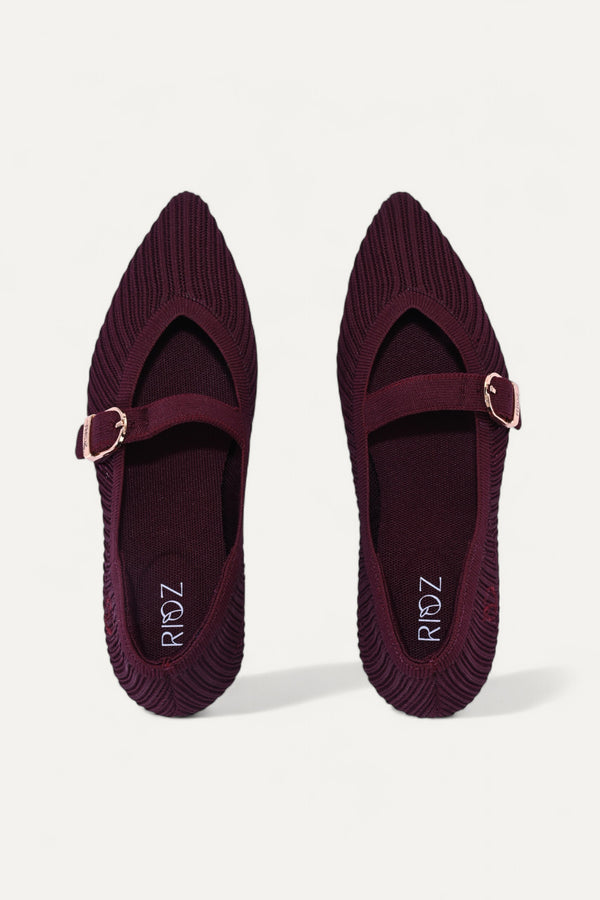The Pointed Toe- Veloce Mary Janes