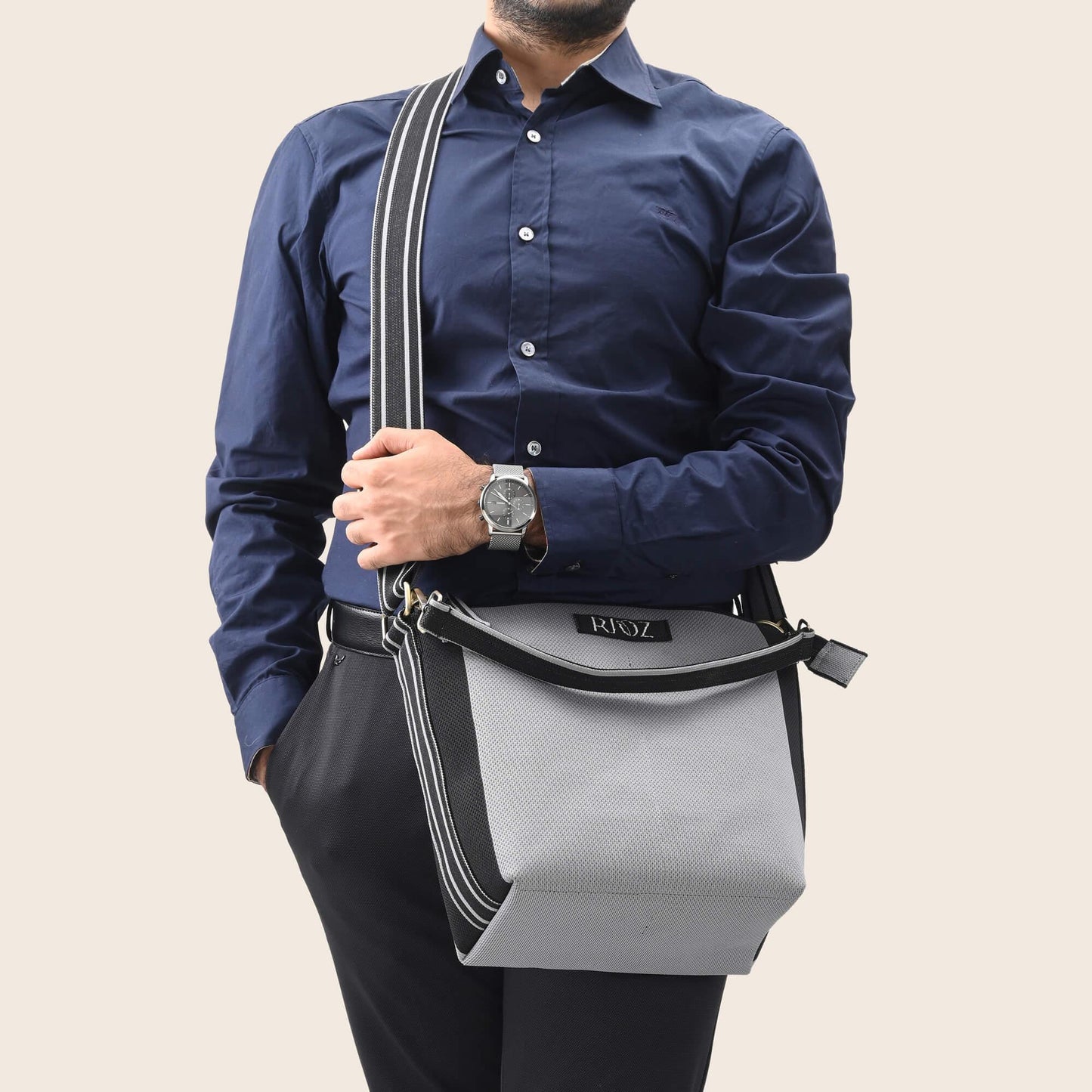 Atlas - Crossbody Sling Bag - Grey - Rioz