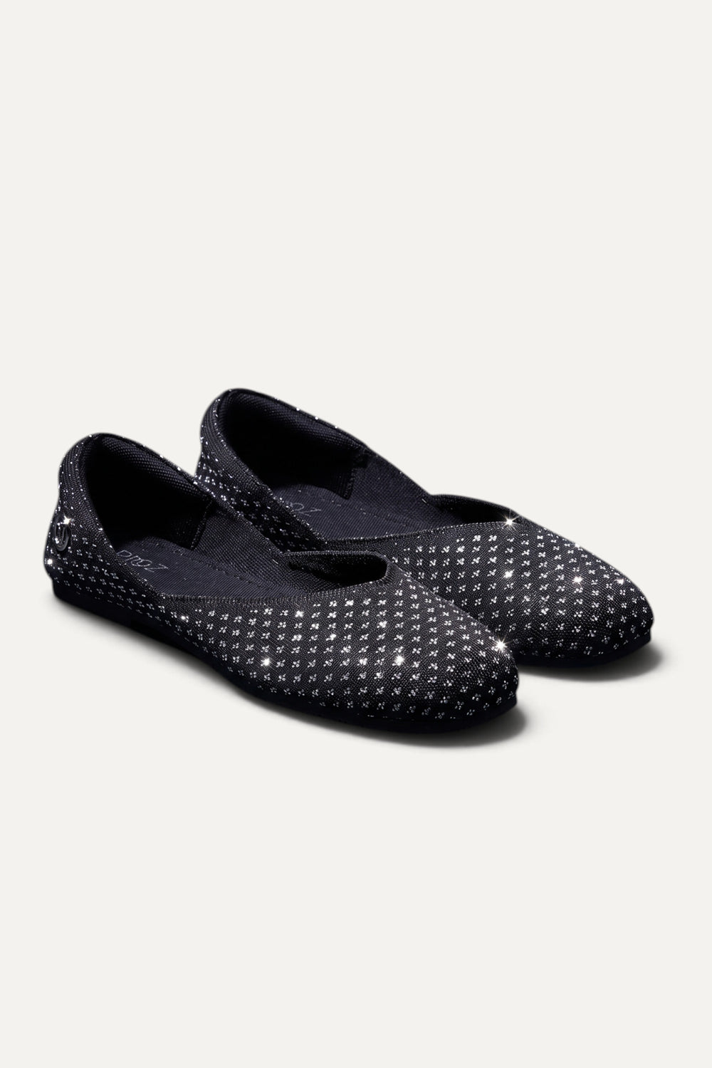Sitara Juttis in Black Silver