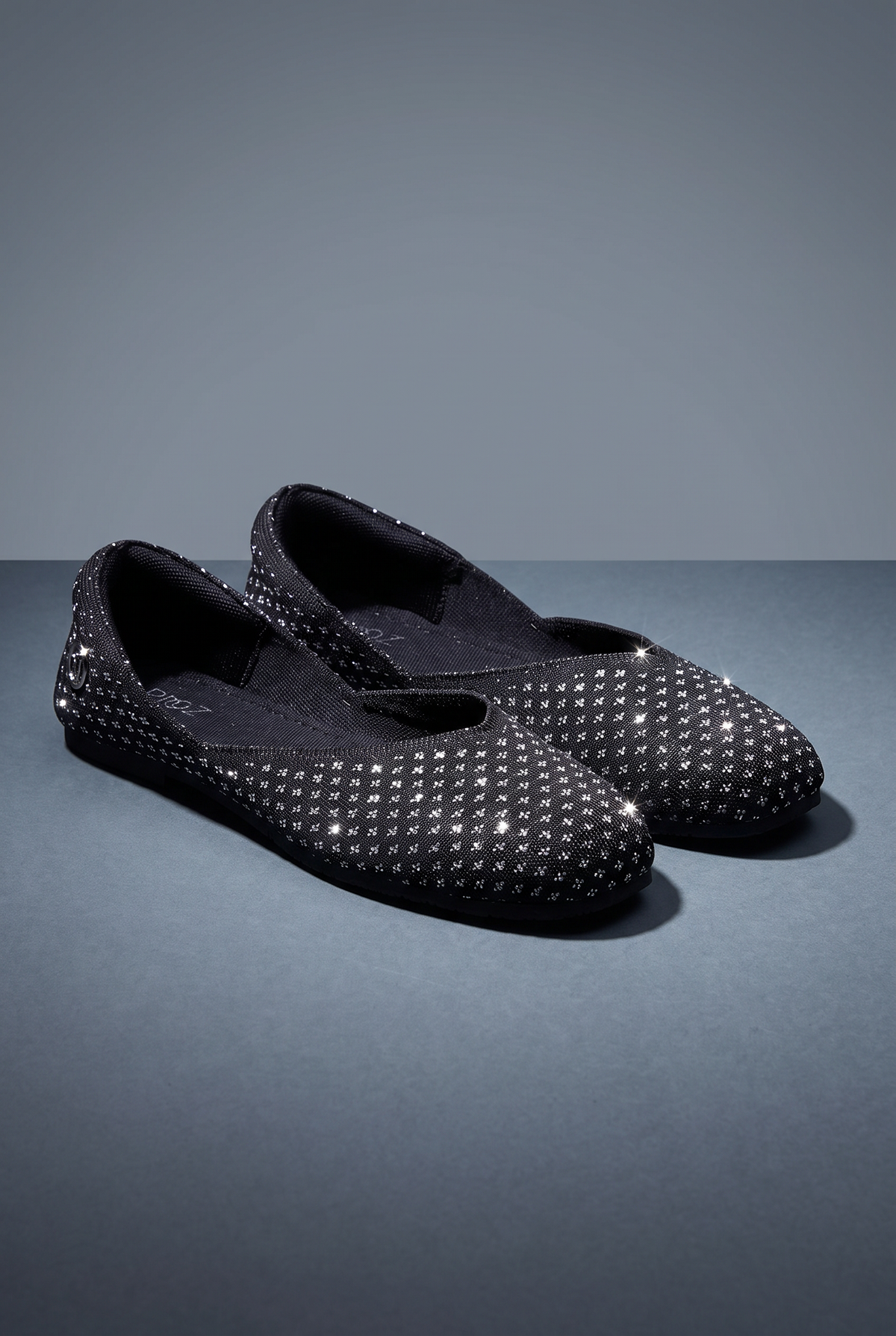 Sitara Juttis Black Silver shimmer and shape, sparkling jutti pair