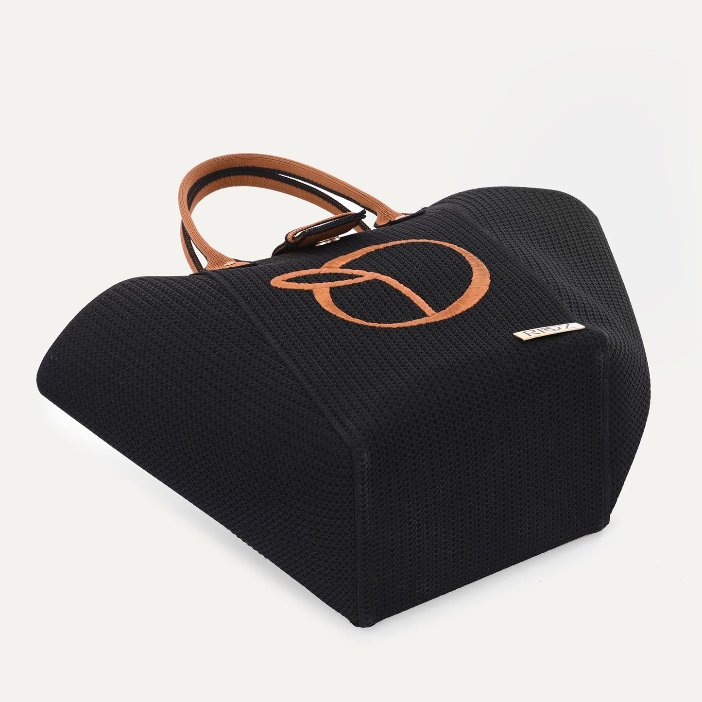 Icon Anagram - Basket Bag - Rioz