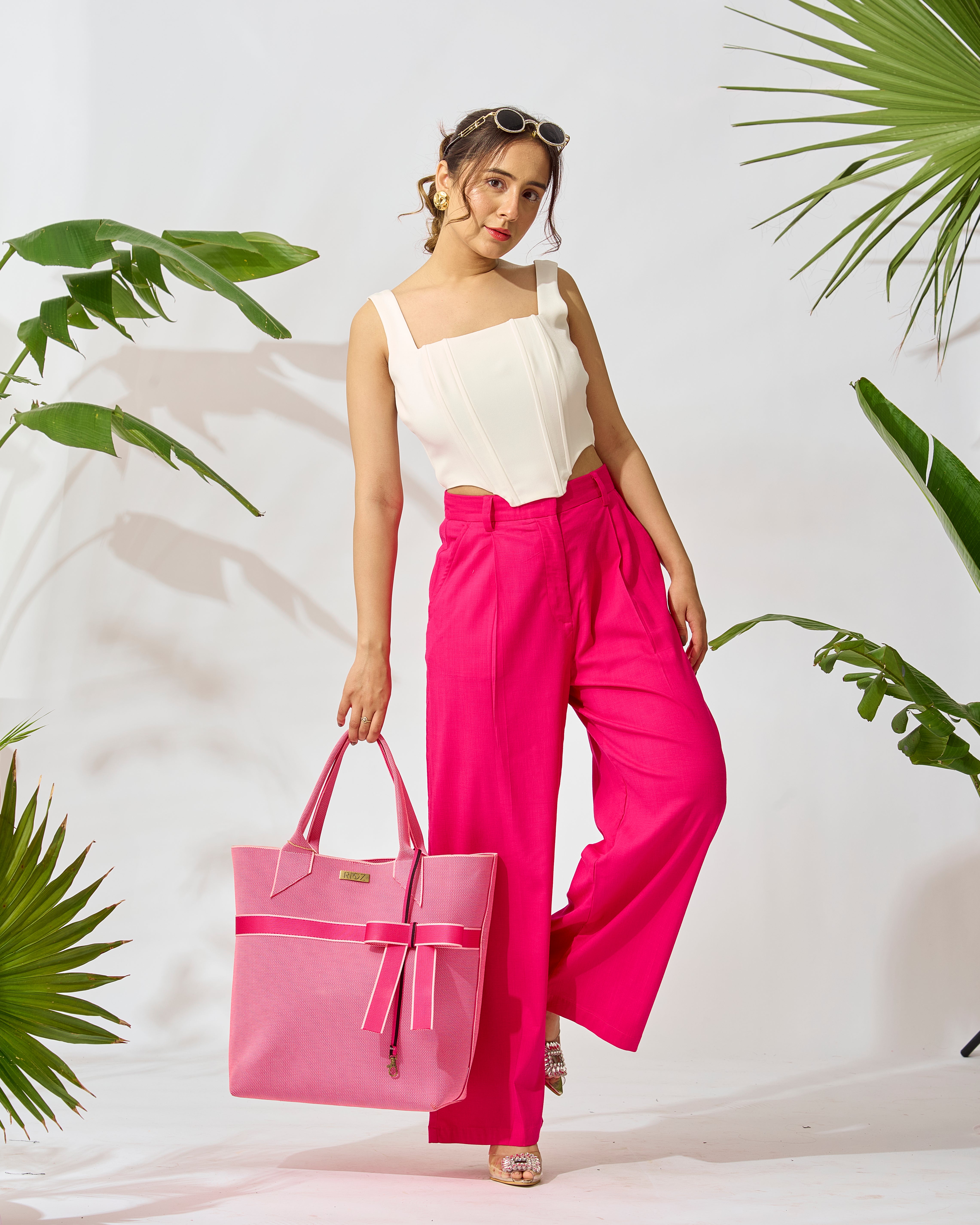 Florie- Tote Bag