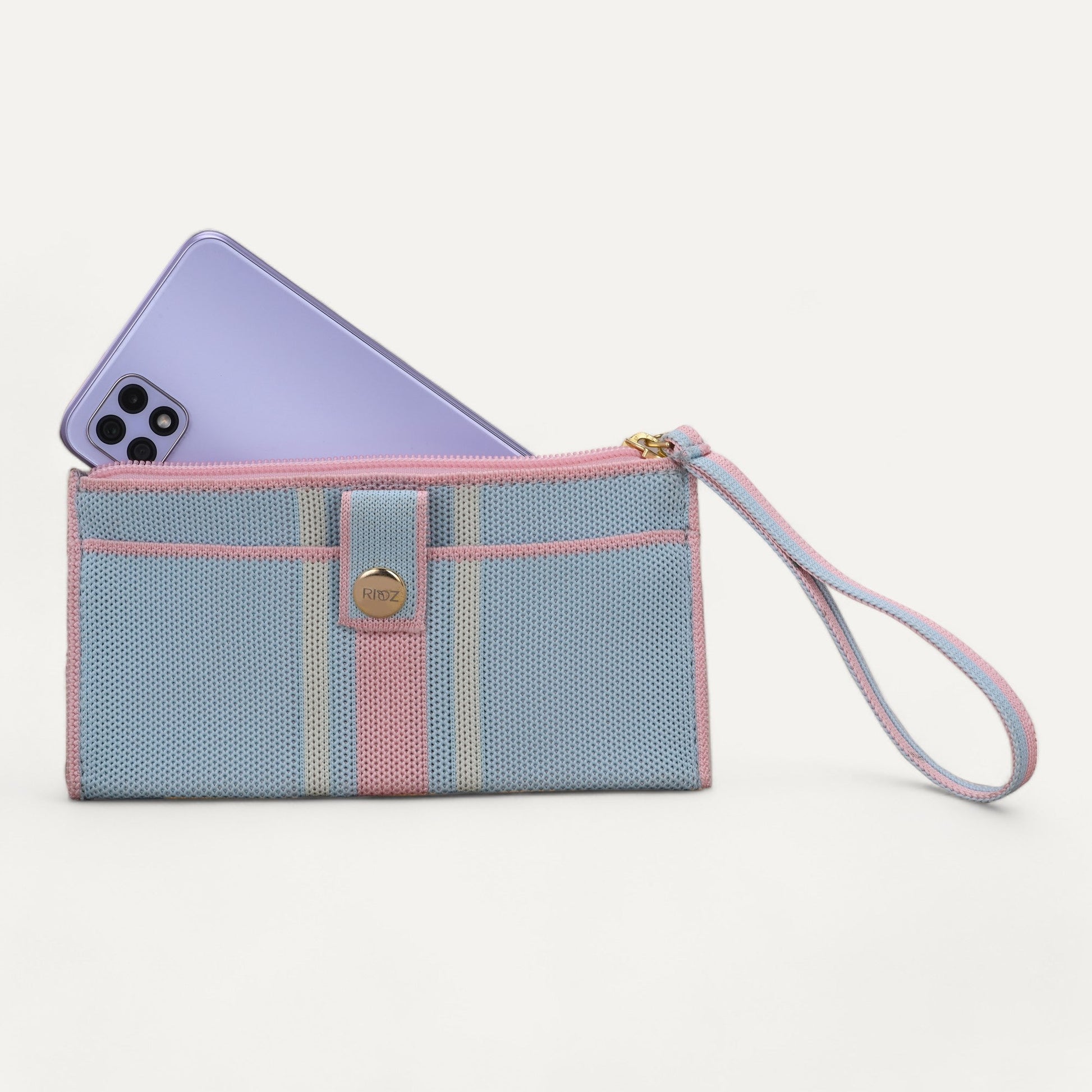 The Wristlet - Rioz